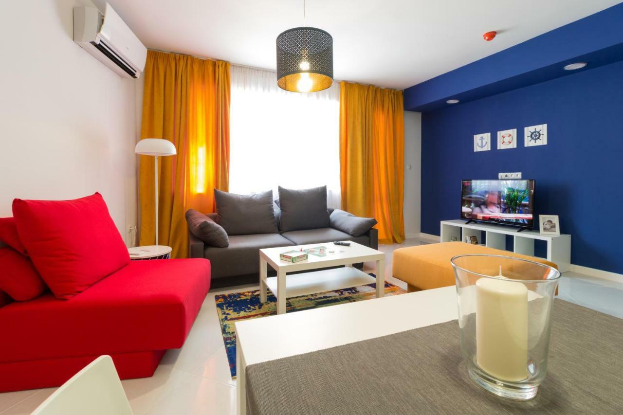 Pop Your Colors - Funky And Modern 1Bdr Apt By Flat Mаnager Пловдив Екстериор снимка