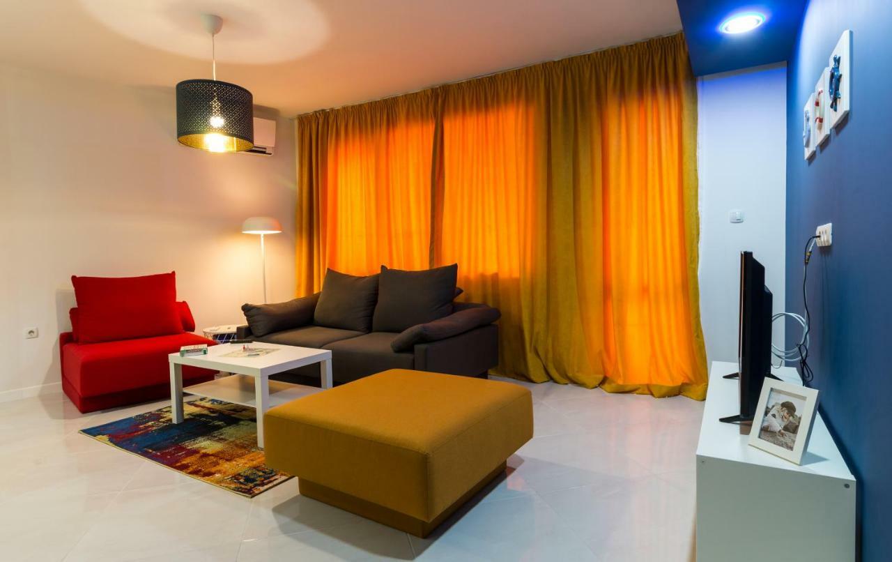 Pop Your Colors - Funky And Modern 1Bdr Apt By Flat Mаnager Пловдив Екстериор снимка